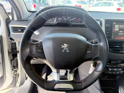 Peugeot 208 Turbo 110 EAT6 S&S 5 porte GT Line (16)