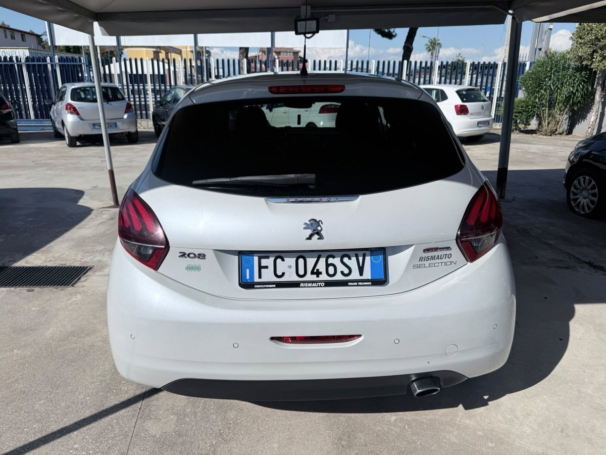 Peugeot 208 Turbo 110 EAT6 S&S 5 porte GT Line (3)