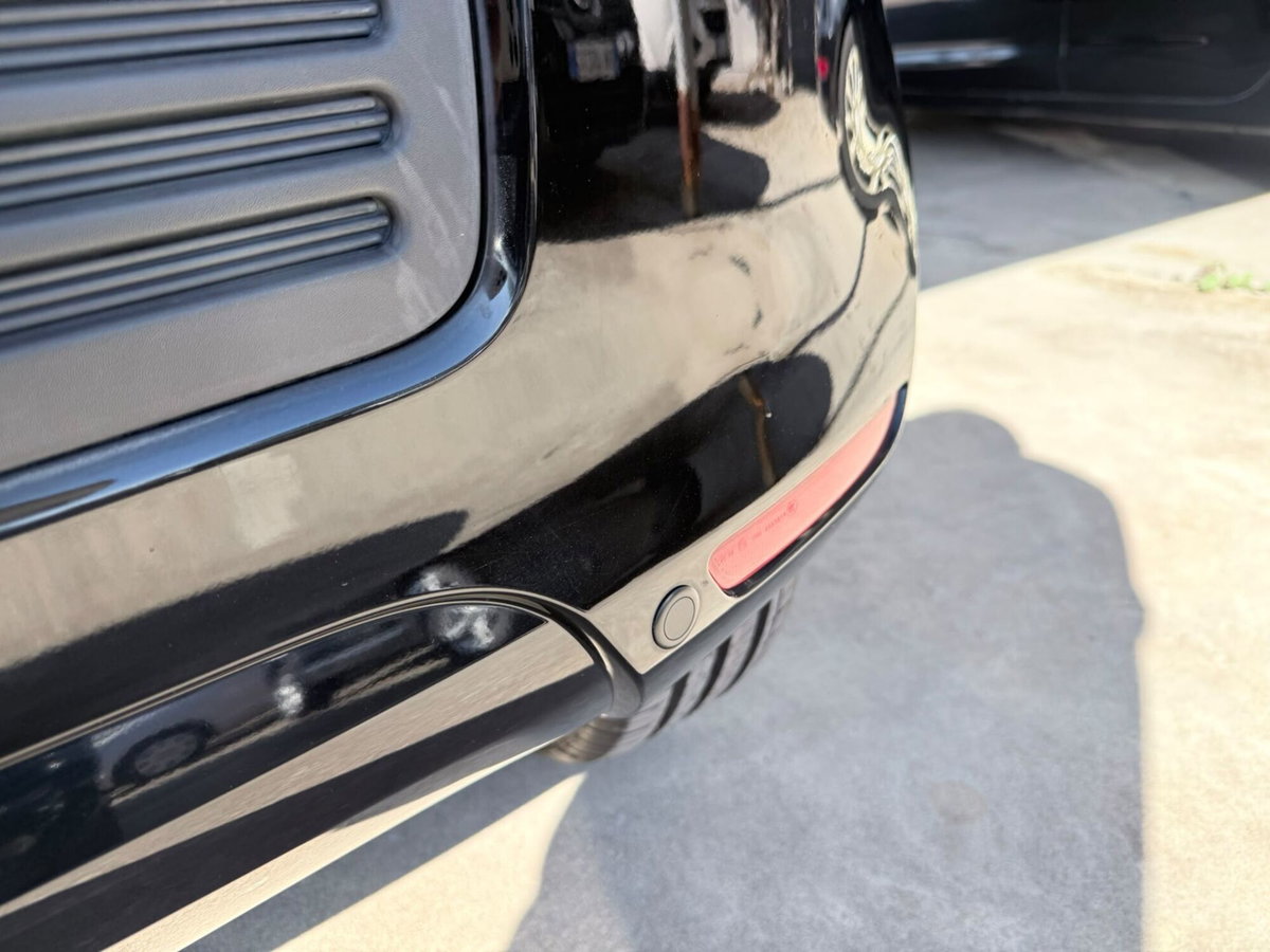 Renault Twingo 1.0 SCe Live (10)