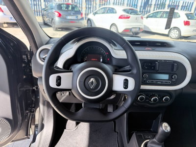 Renault Twingo 1.0 SCe Live (14)