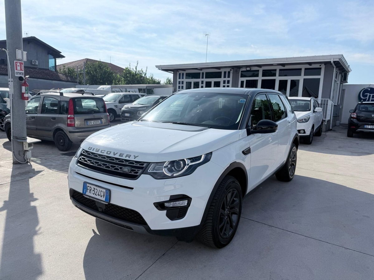 Land Rover Discovery Sport 2.0 TD4 150 CV HSE Luxury (2)
