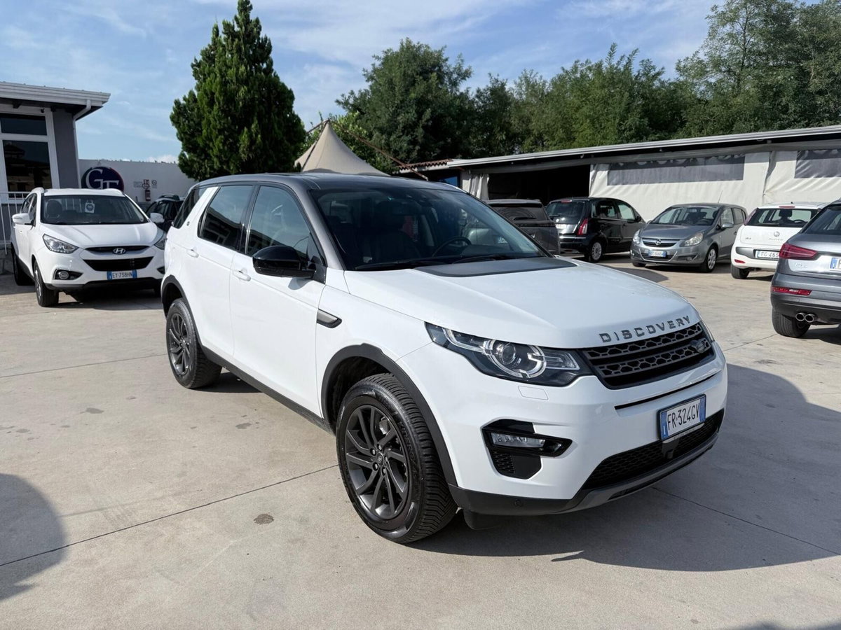 Land Rover Discovery Sport 2.0 TD4 150 CV HSE Luxury (3)
