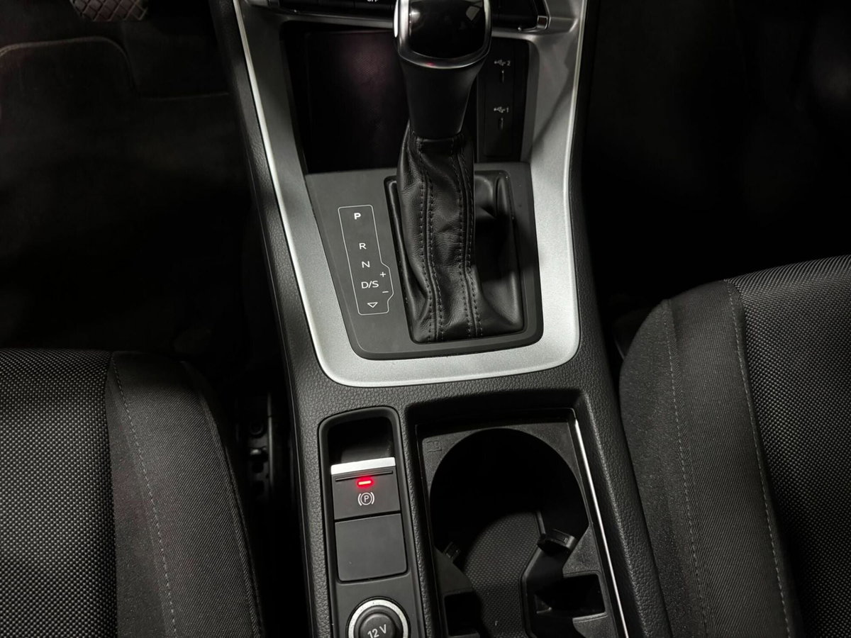 Audi Q3 Sportback 35 TDI quattro S tronic S line edition (14)