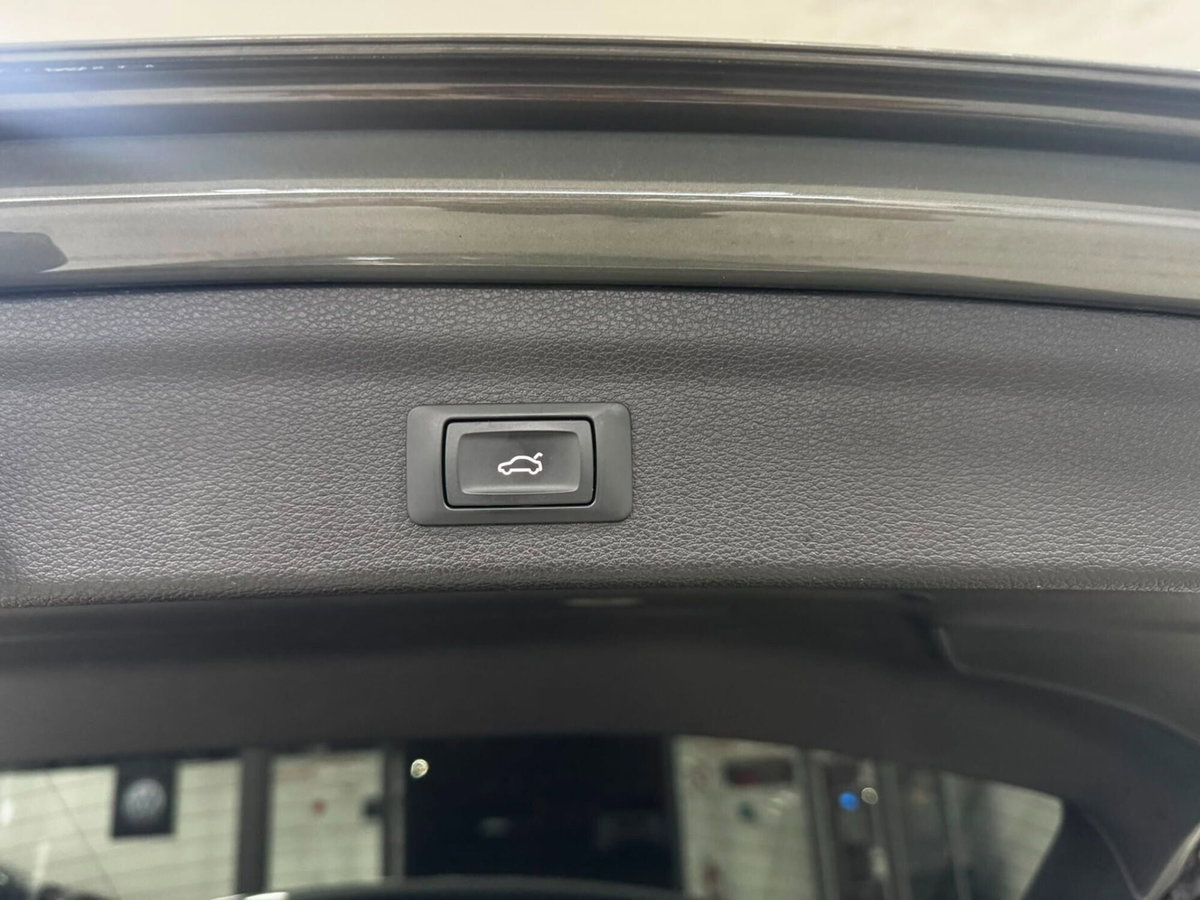 Audi Q3 Sportback 35 TDI quattro S tronic S line edition (17)