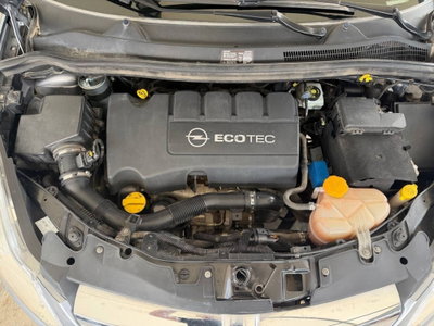 Opel Corsa 1.3 CDTI 75CV 5 porte Cosmo (12)