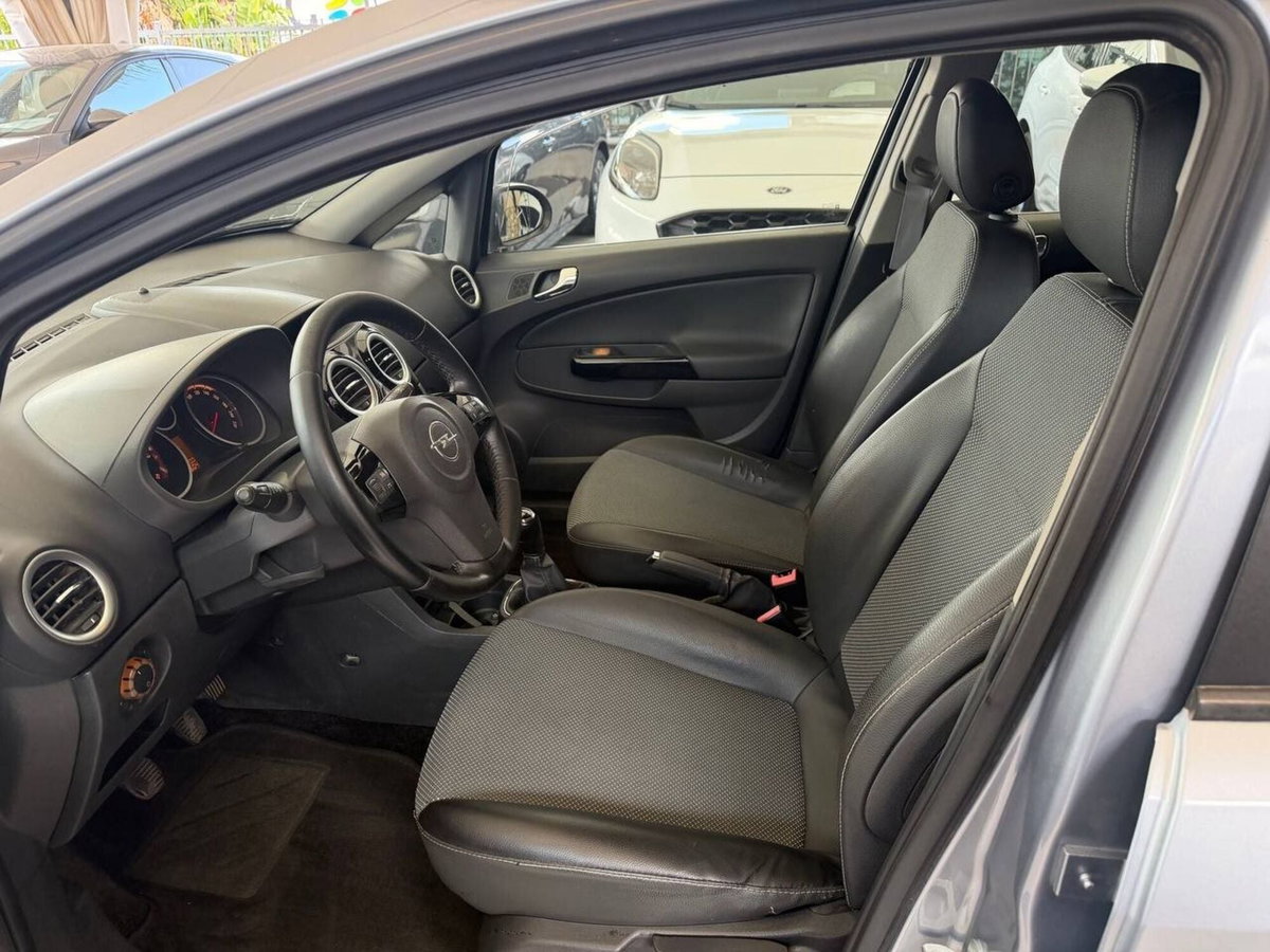 Opel Corsa 1.3 CDTI 75CV 5 porte Cosmo (8)