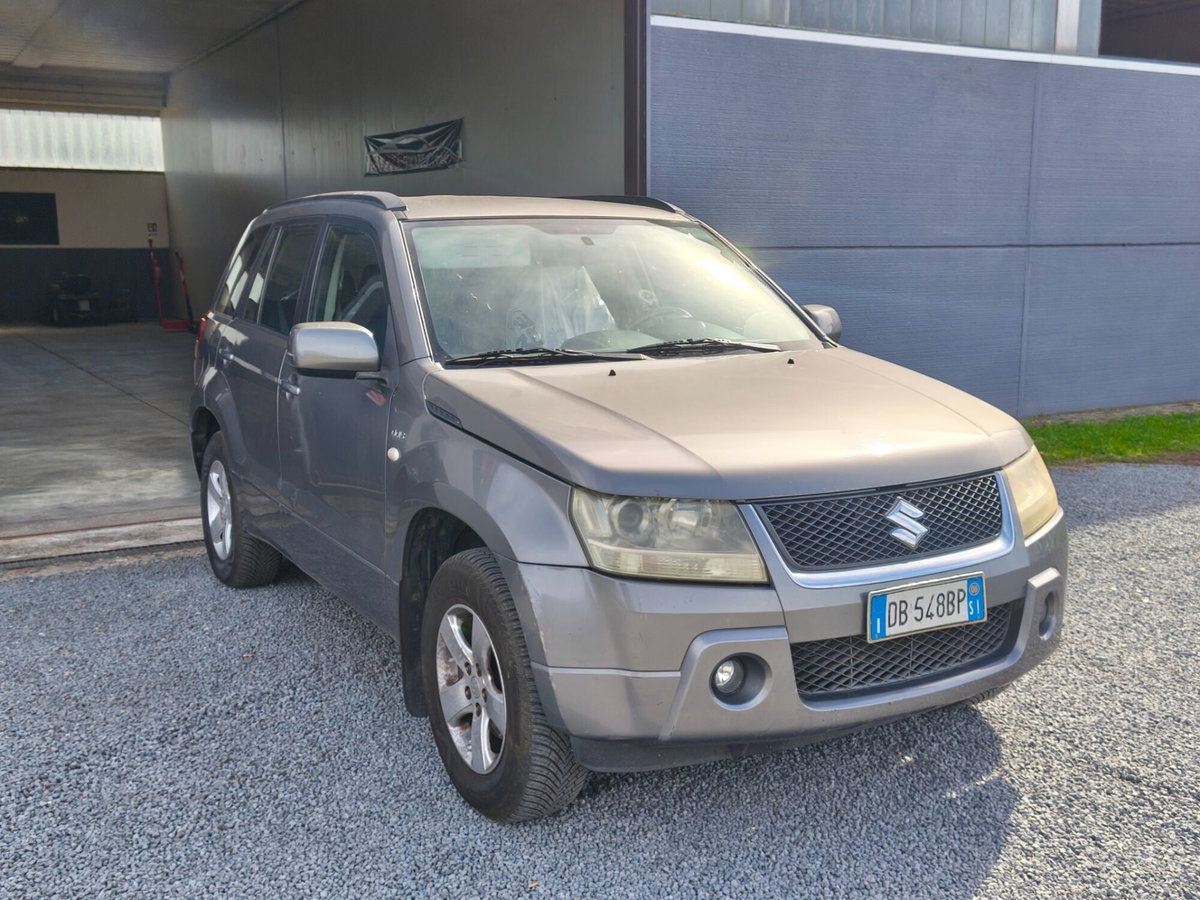 Suzuki Grand Vitara 1.9 DDiS 5 porte