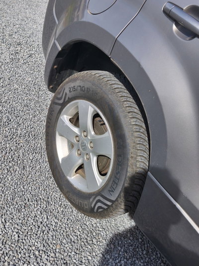 Suzuki Grand Vitara 1.9 DDiS 5 porte (12)
