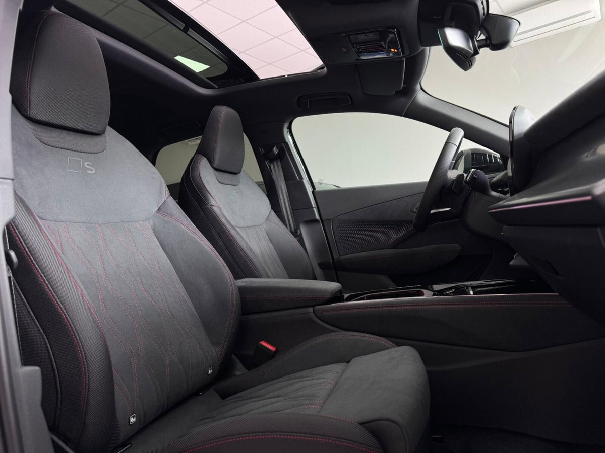 Audi Q3 Sportback 35 TDI quattro S tronic S line edition (12)