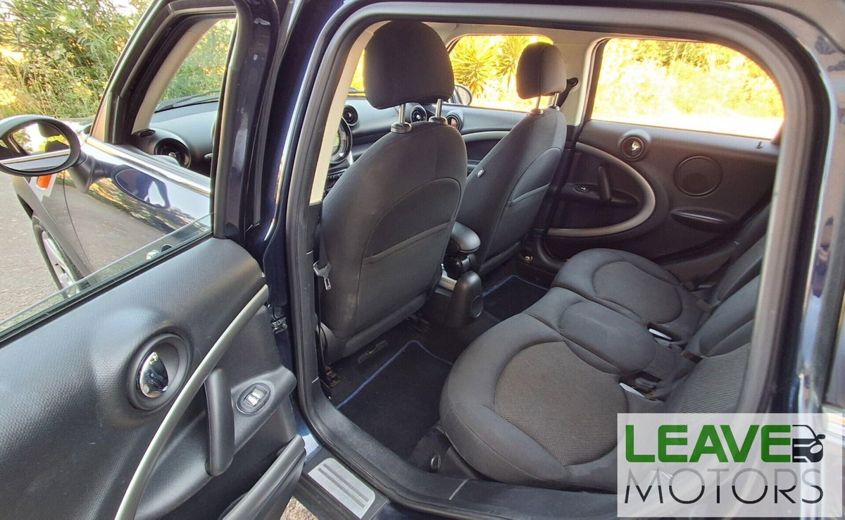 MINI Mini Countryman 1.6 Cooper D Countryman (15)