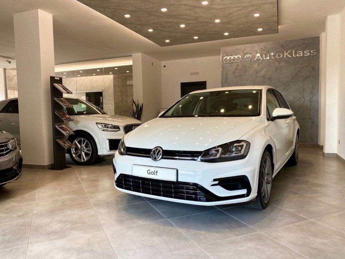 Volkswagen Golf 1.4 TGI 5p. Trendline BlueMotion