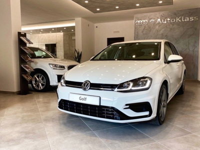 Volkswagen Golf 1.4 TGI 5p. Trendline BlueMotion (2)