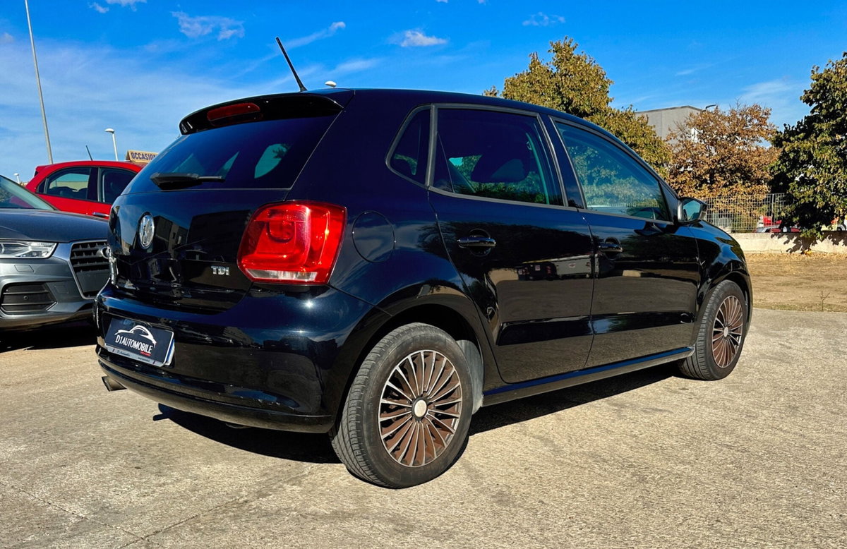 Volkswagen Polo 1.6 TDI 90CV DPF 5 porte Comfortline (8)