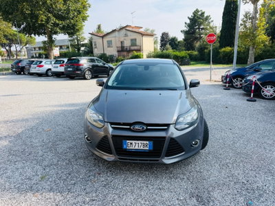 Ford Focus 2.0 TDCi 115 CV Powershift Titanium (2)