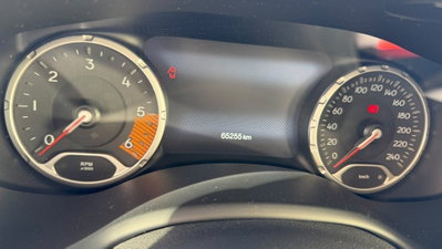 Jeep Renegade 1.6 Mjt 130 CV Limited (12)