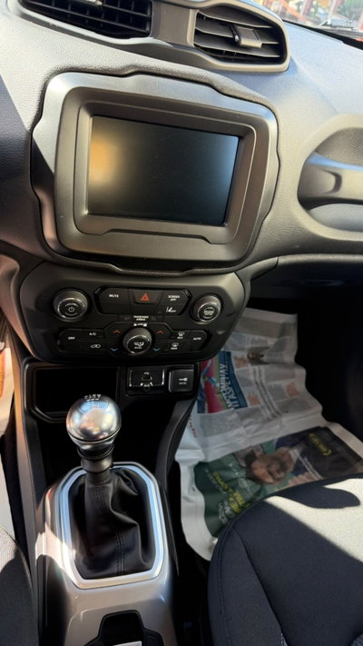Jeep Renegade 1.6 Mjt 130 CV Limited (9)