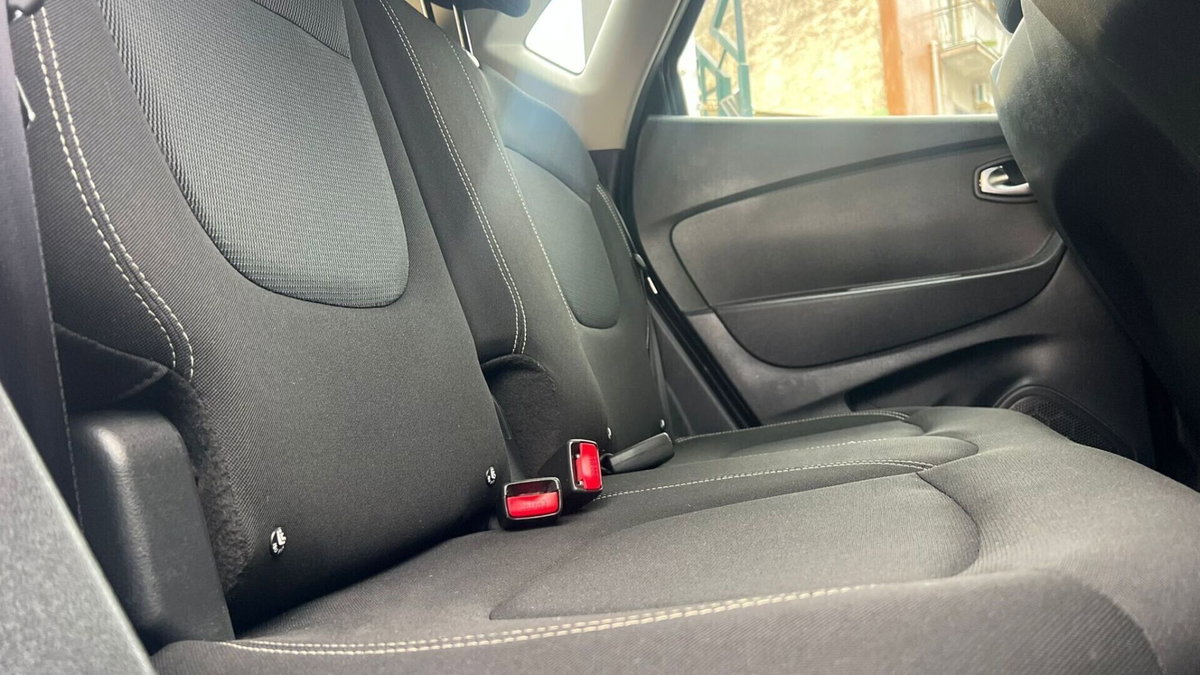 Renault Captur dCi 8V 90 CV Life (9)