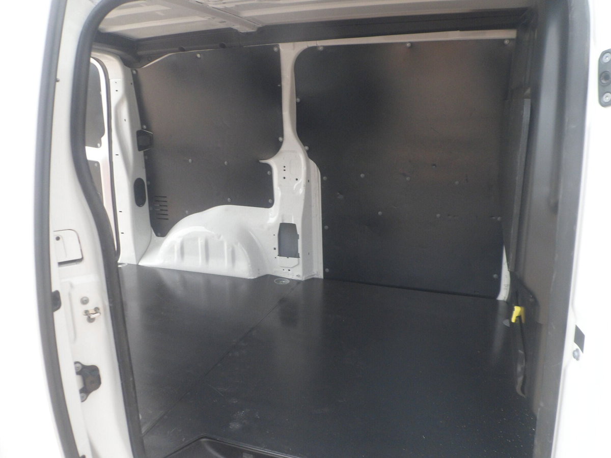 Fiat Scudo Furgone ce 1.5 bluehdi 120cv L3H1 (9)