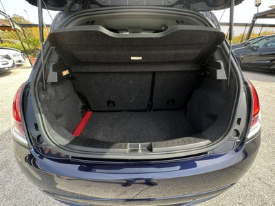 Lancia Ypsilon 1.2 69 CV 5 porte Gold (11)