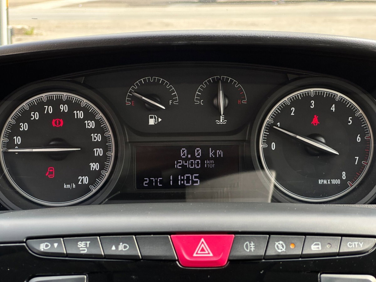 Lancia Ypsilon 1.2 69 CV 5 porte Gold (17)