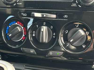 Lancia Ypsilon 1.2 69 CV 5 porte Gold (20)