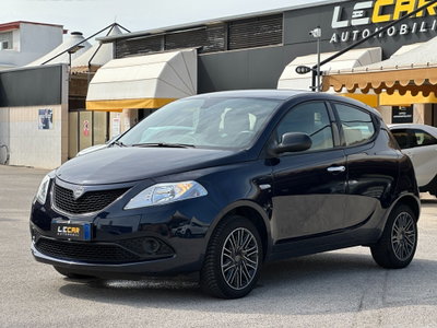 Lancia Ypsilon 1.2 69 CV 5 porte Gold (3)