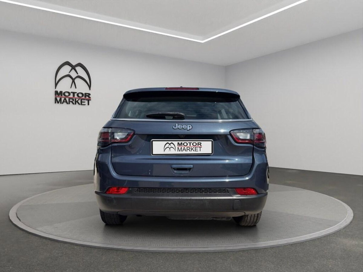 Jeep Compass 1.6 Multijet II 2WD Longitude (6)