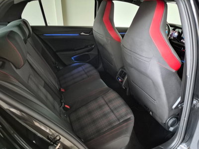 Volkswagen Golf 2.0 TSI GTI (14)