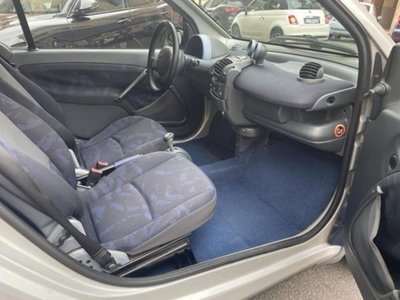smart Fortwo 800 40 kW coupé passion cdi (11)