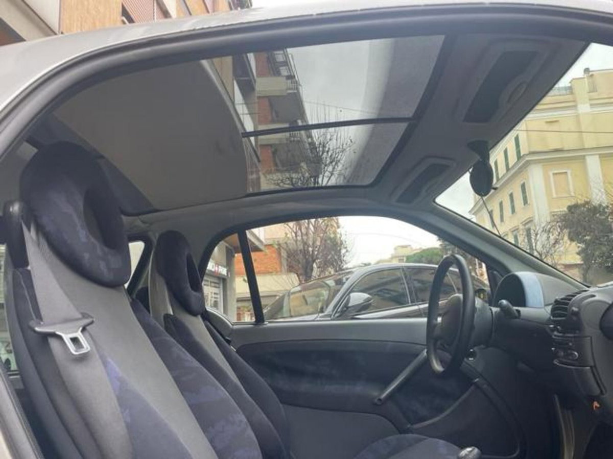 smart Fortwo 800 40 kW coupé passion cdi (5)