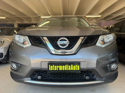 Nissan X-Trail 1.6 dCi 2WD Acenta Premium (2)