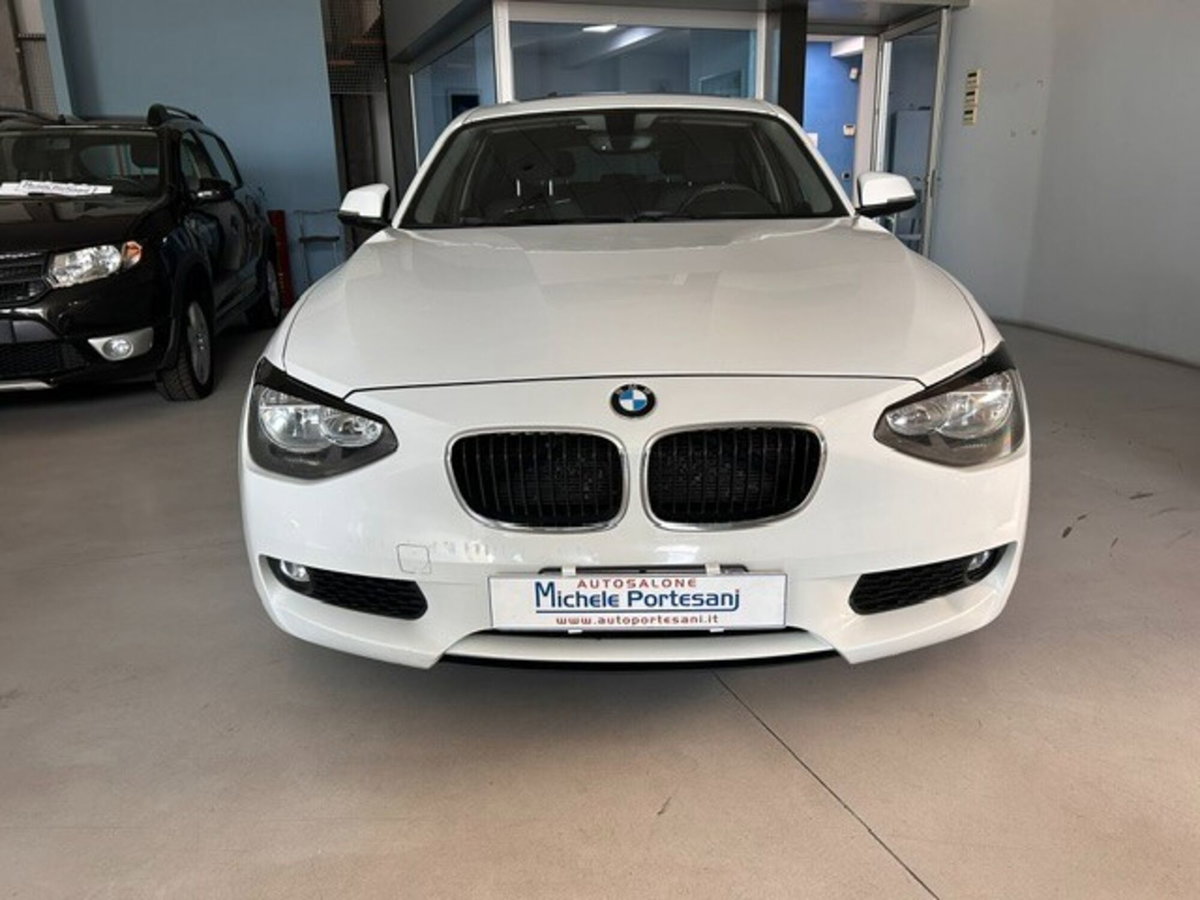 BMW Serie 1 116d 2.0 116CV cat 5 porte.It DPF (2)