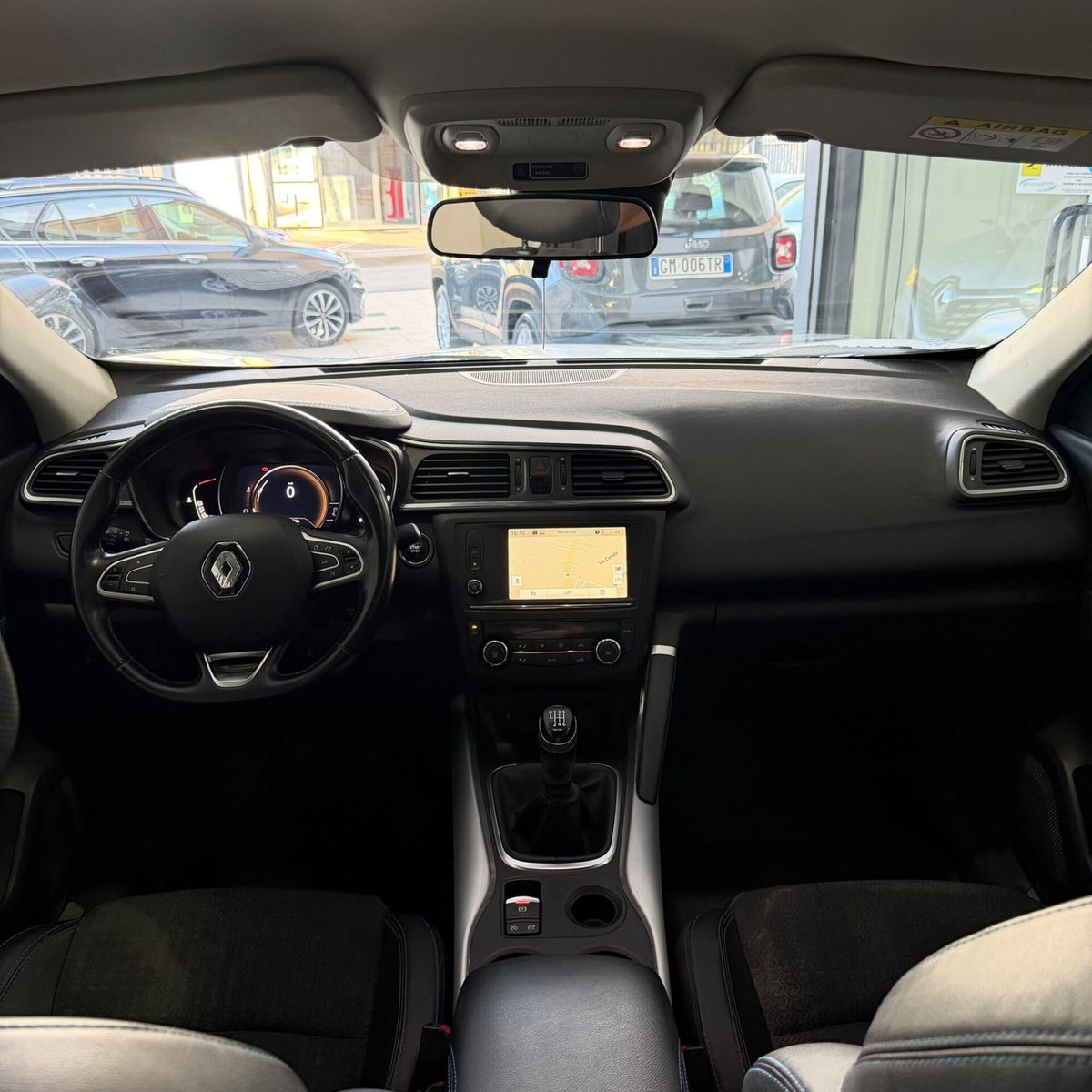 Renault Kadjar 8V 110CV Energy Hypnotic (14)
