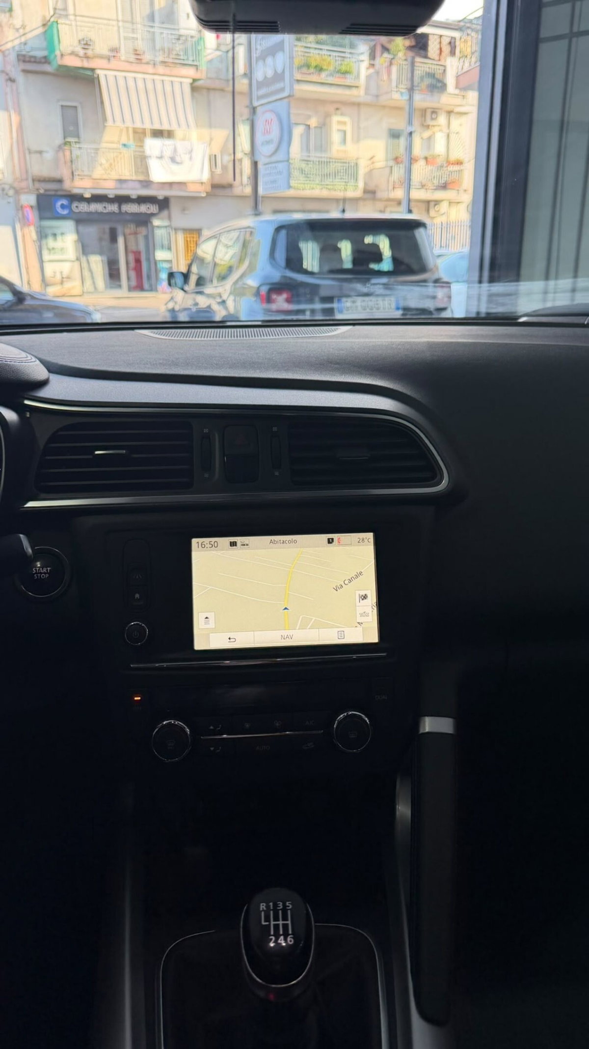Renault Kadjar 8V 110CV Energy Hypnotic (15)