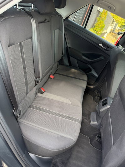 Volkswagen T-Roc 1.0 tsi Edition 115cv (12)