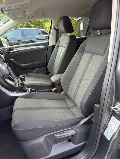 Volkswagen T-Roc 1.0 tsi Edition 115cv (8)