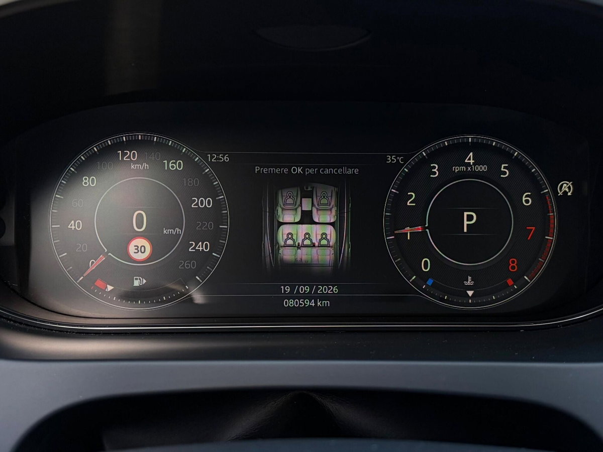 Jaguar E-Pace 2.0 300 CV AWD aut. R-Dynamic HSE (11)