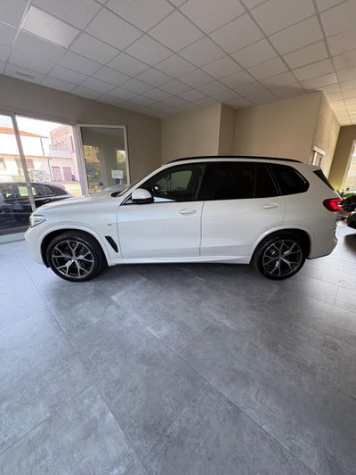 BMW X5 xDrive30d Msport (8)
