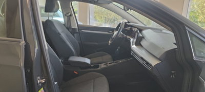 Volkswagen Golf 1.0 eTSI EVO DSG Life (18)