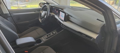 Volkswagen Golf 1.0 eTSI EVO DSG Life (19)