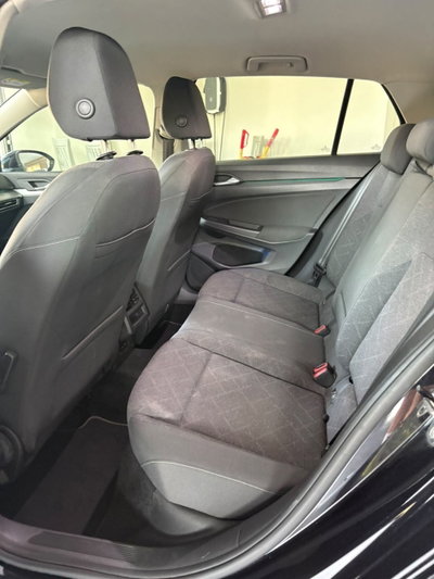 Volkswagen Golf 1.5 TGI DSG Life (10)