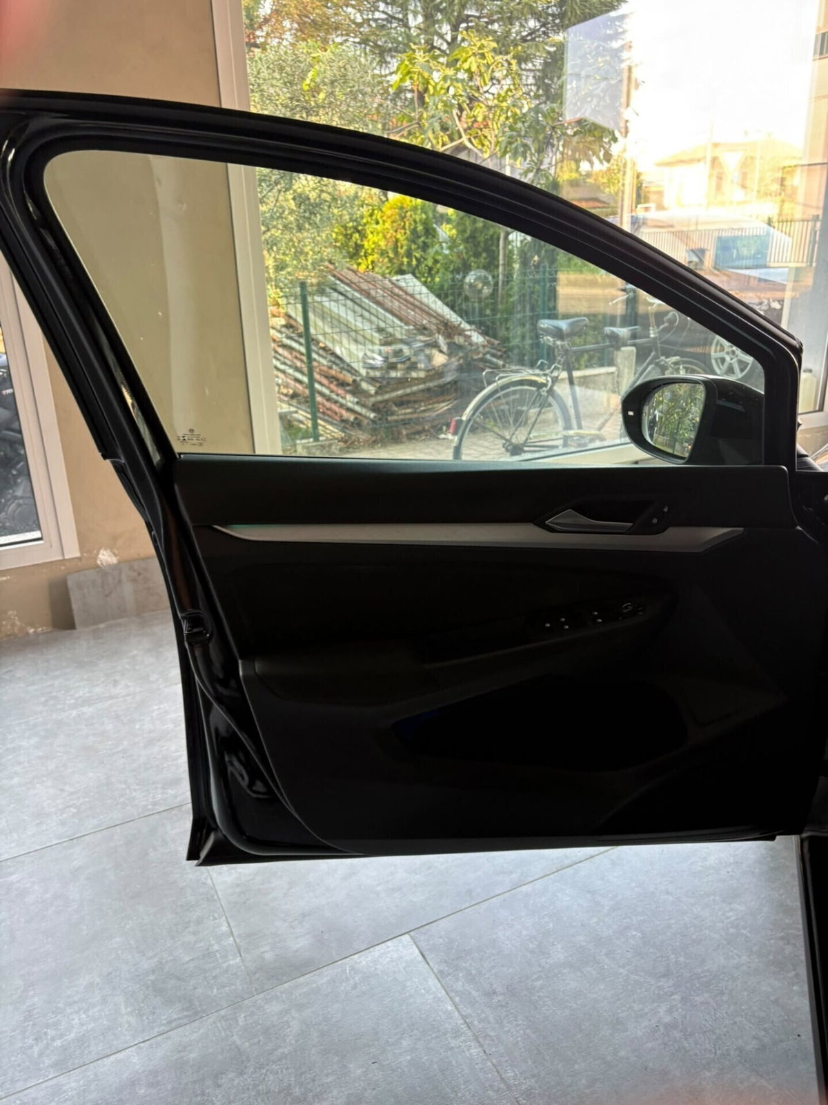 Volkswagen Golf 1.5 TGI DSG Life (12)