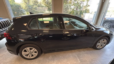 Volkswagen Golf 1.5 TGI DSG Life (5)