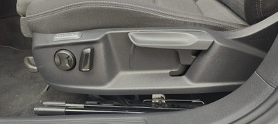 Volkswagen Passat Variant 2.0 TDI SCR 122 CV EVO DSG Business (11)