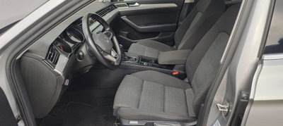 Volkswagen Passat Variant 2.0 TDI SCR 122 CV EVO DSG Business (12)