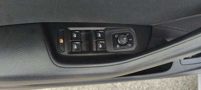 Volkswagen Passat Variant 2.0 TDI SCR 122 CV EVO DSG Business (20)