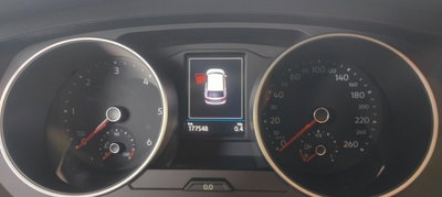 Volkswagen Tiguan 2.0 TDI 150 CV SCR DSG 4MOTION Life (12)