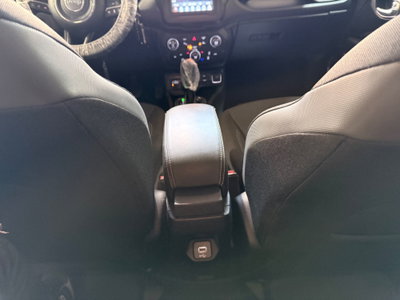 Jeep Renegade 2.0 Mjt 140CV 4WD Active Drive Limited (17)