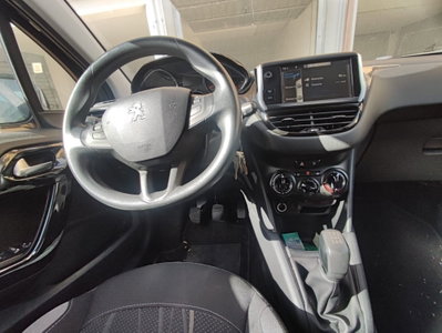 Peugeot 208 82 5 porte Allure (14)