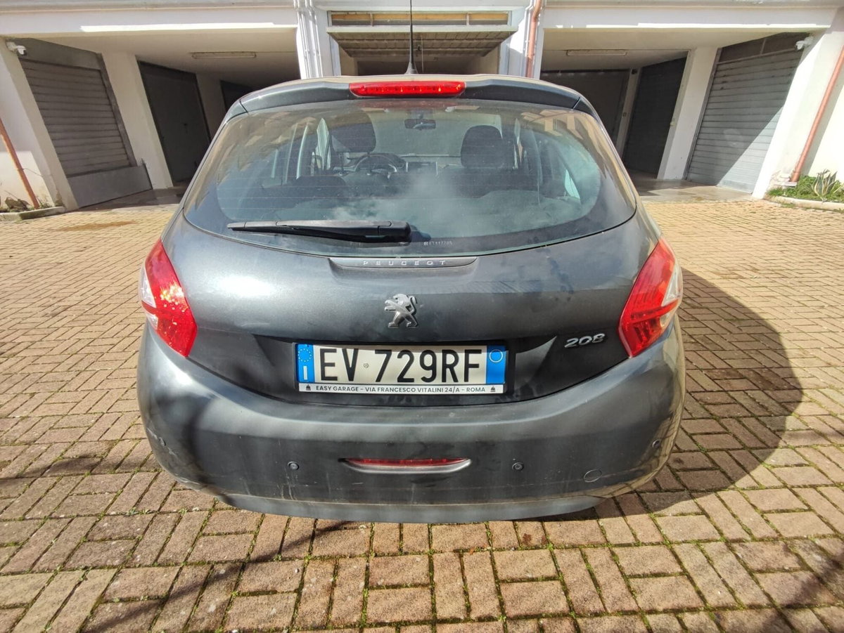 Peugeot 208 82 5 porte Allure (5)
